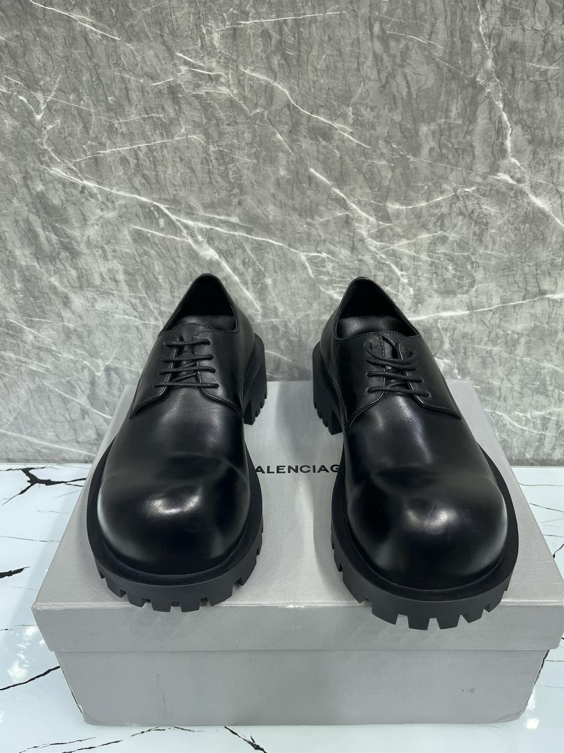 2023BALENCIAGA Balenciagas new HUMMER Derby shoe slightly asymmetric round head lace up