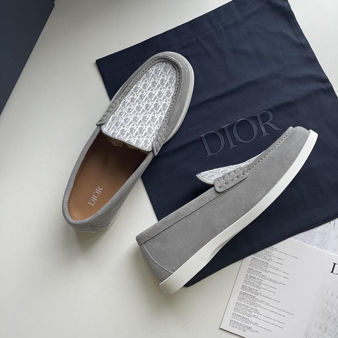 New Dior Granville loafers This is a casual formal shoe crafted from luxurious and soft na