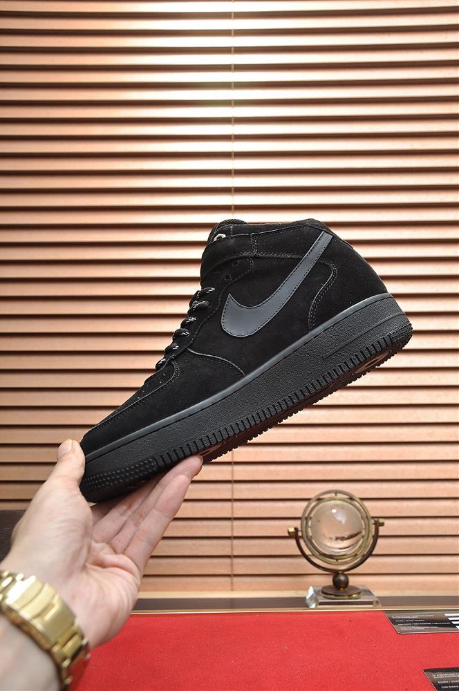 When it comes to fashion repetition is never an option The Air Force 1 Plus collection u