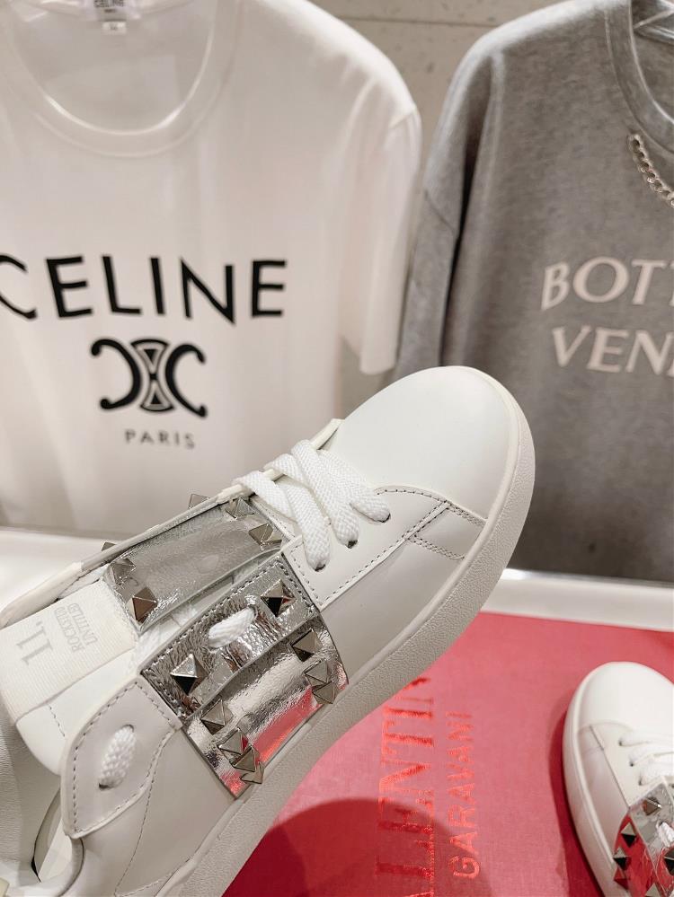 Top level version Valentino New Casual Little White Shoes Hot Diamond Valentino Water Diam