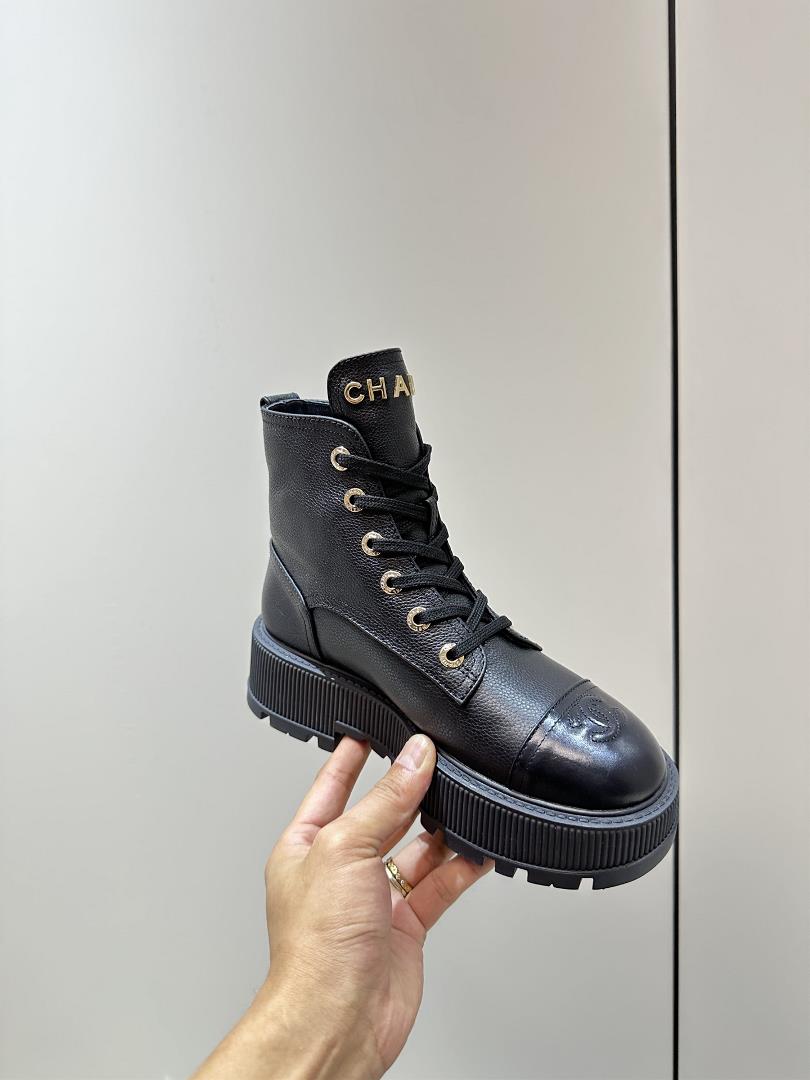 chanel lychee patterned motorcycle boots new motorcycle boots are made of imported lychee