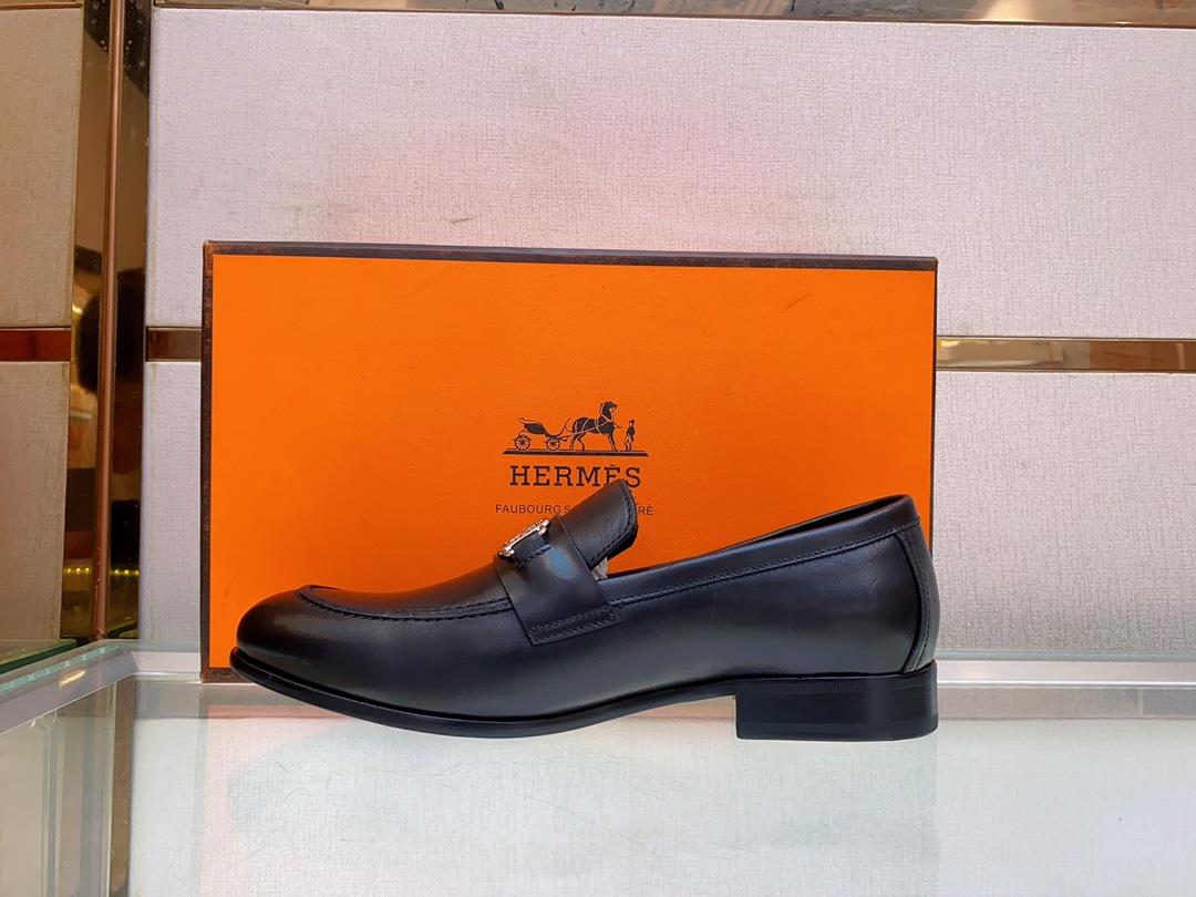 The latest Slipon shoe of Hemes Family Love Horse leather outsoleThe elegant gentleman st