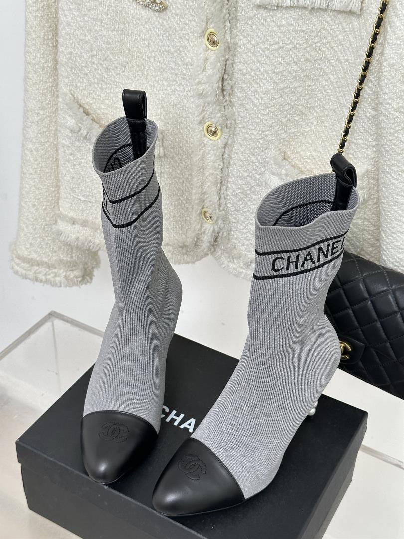 factory price chane 23s autumn and winter new product double c pearl high heeled socks bo