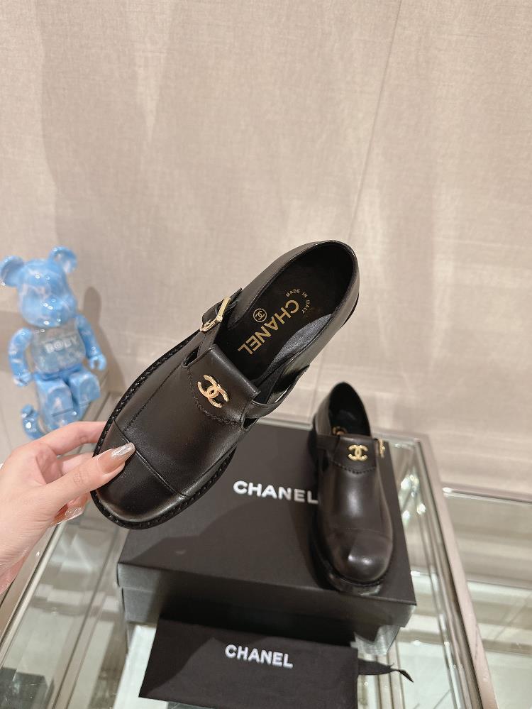 Chanel 23S Little Fragrance Mary Jane Single Shoes Thick Heel Doll ShoesI havent paid att