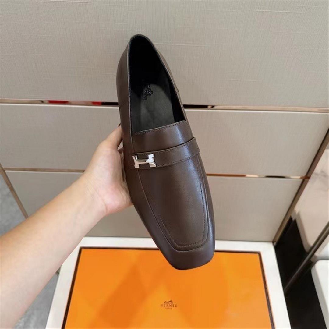 Home Hs latest Slipon shoe leather outsoleThe elegant gentleman style has arrived with