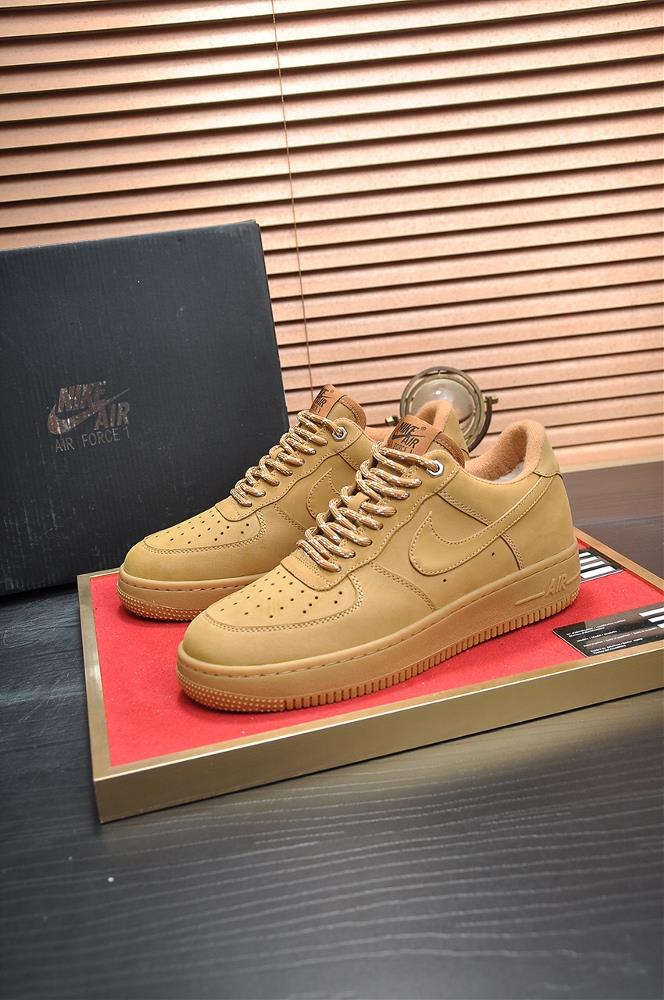 The Nike Air Force 1 Plus Maoli Couples Air Force One High Top Low Top Full Series Sports Board Shoes are specially supplied with NAPPA leather mater