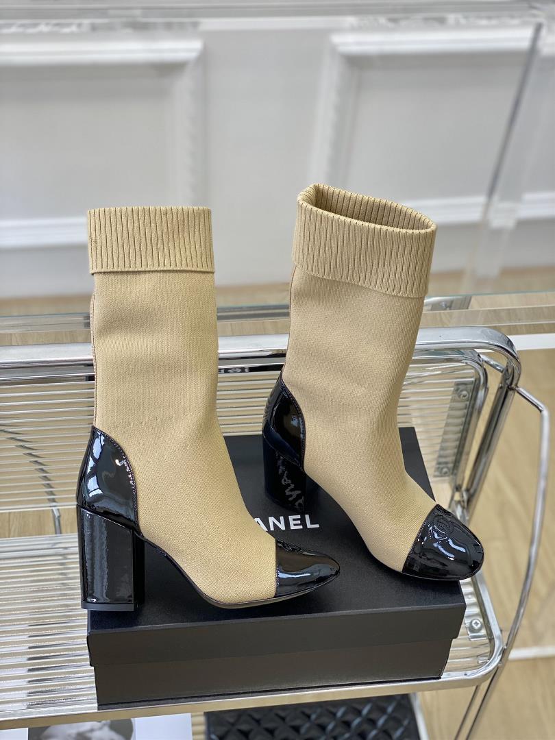 Chanel New Sock BootsThese socks and boots really look good at first glance8cm put on a whole 