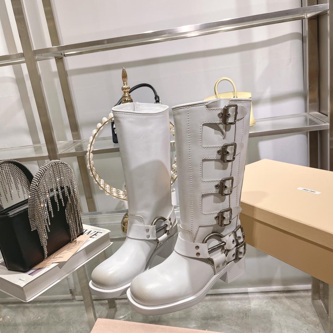 miumiu 2023 AutumnWinter New Product Limited Edition High Barrel Boots MIU Series Global