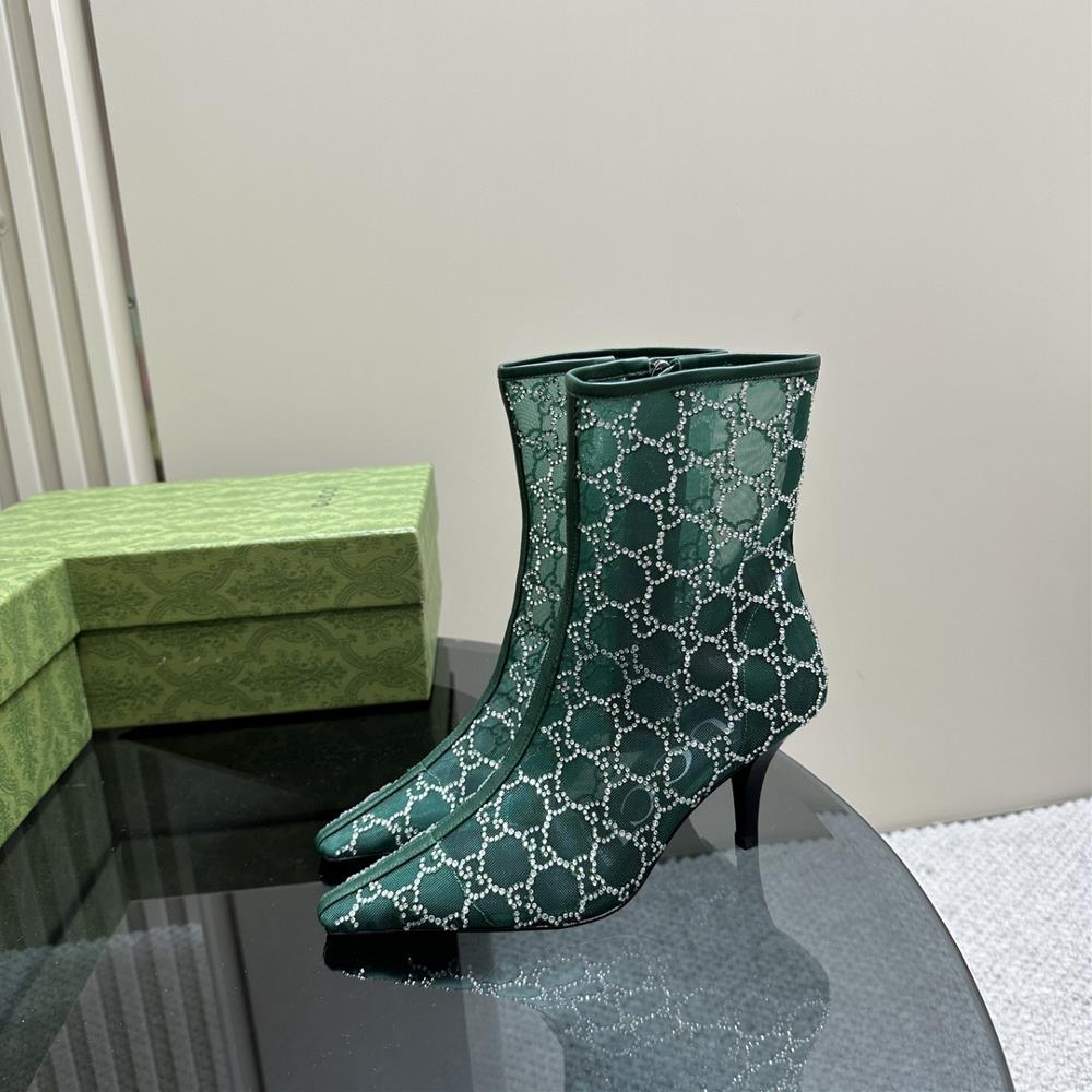 Gucc Vintage Medieval Hot Diamond Mesh Cool BootsThis womens boot is crafted with mesh fabric and adorned with elegant GG crystal patterns showcasin