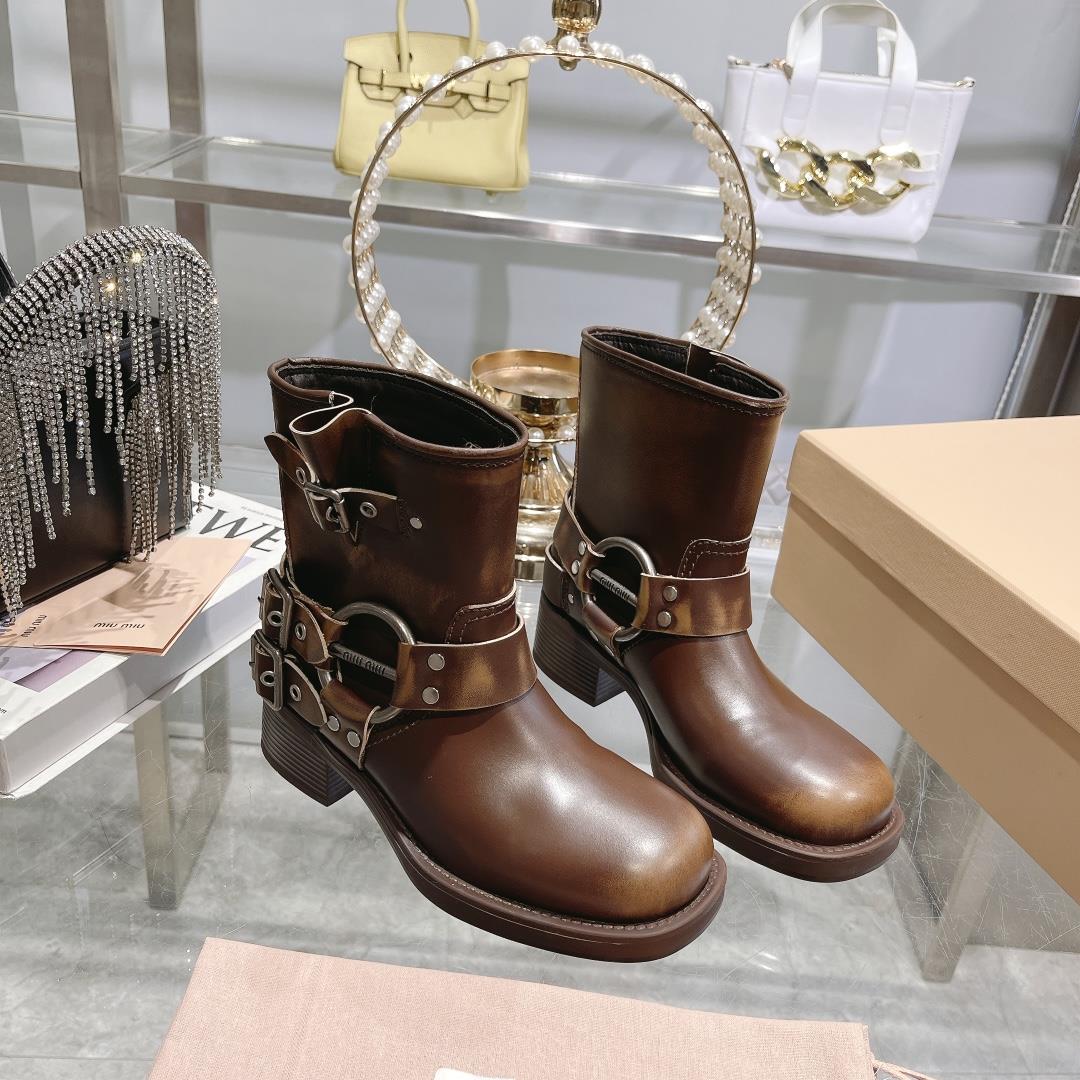 Factory mimiu 2023 Autumn and Winter New Product Limited Quantity Lock Short Boots Popular