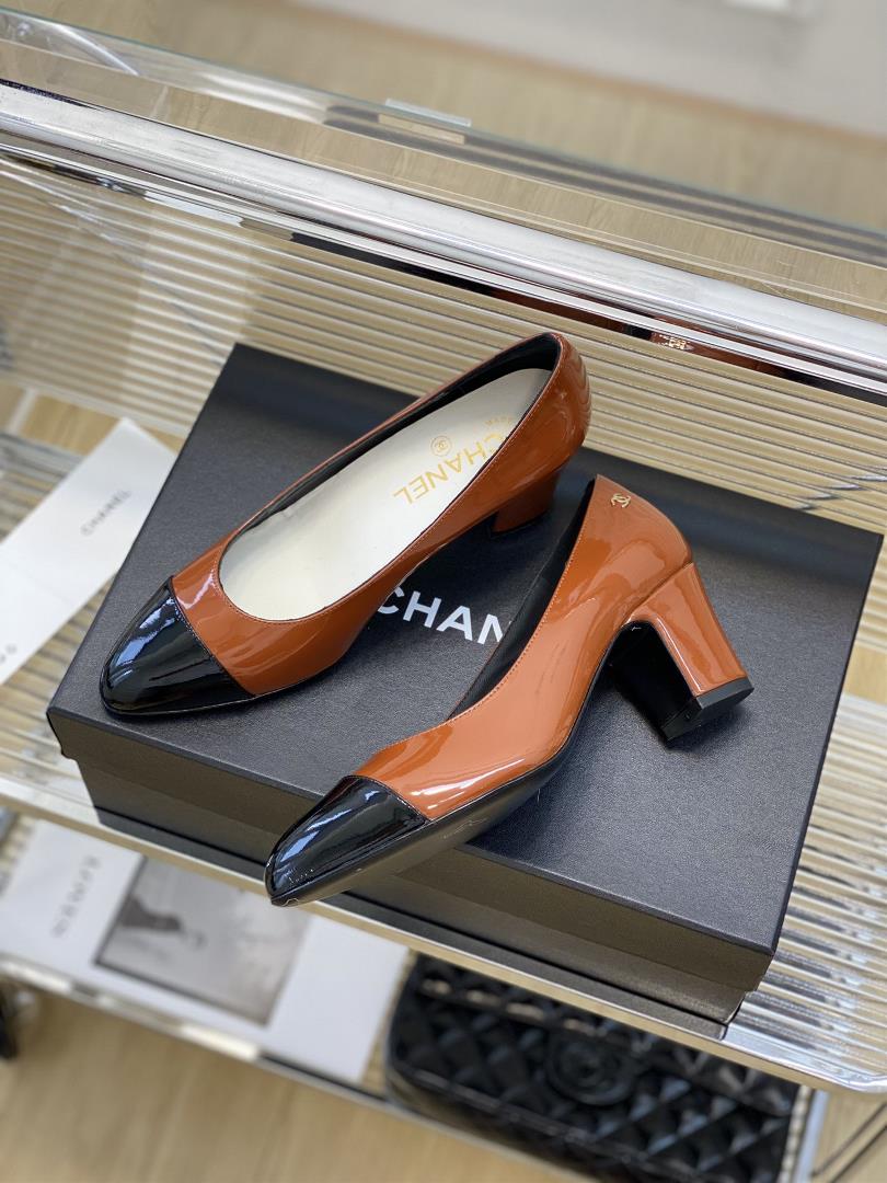 Chanel 23C Early Autumn Collection Mary Jane Single ShoeI really fell in love at first gla