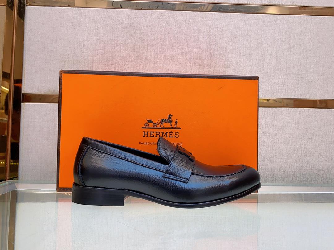 The latest Slipon shoe of Hemes Family Love Horse leather outsoleThe elegant gentleman st