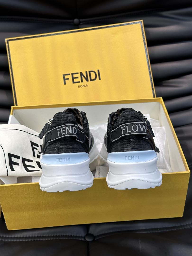 FendFlow mens casual sports shoes paired with elastic straps side zippers and a corrug