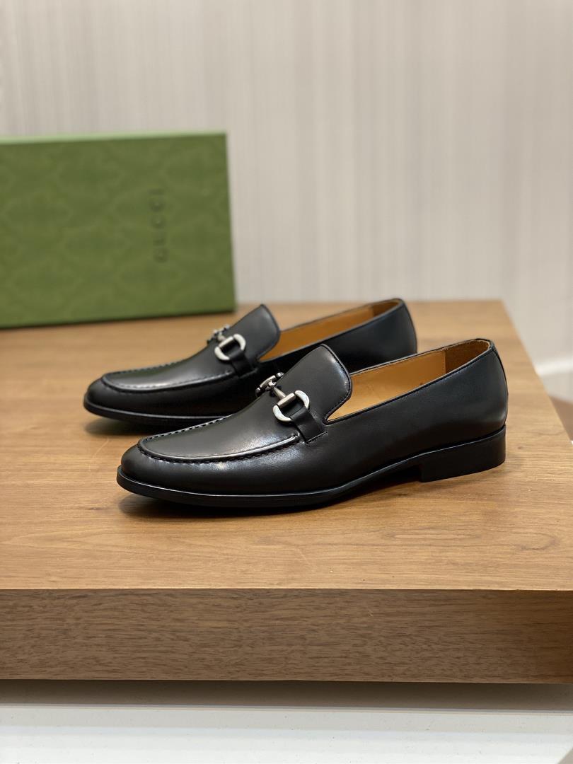 gucci casual leather shoe counter is also available for synchronous sale The imported Ita