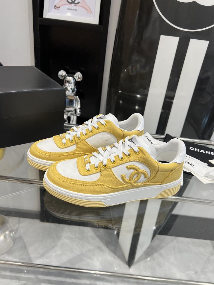 purchasing level 2024ss early spring Chanel sports shoes with full leather material dopamine color scheme classic color scheme original 11 developm