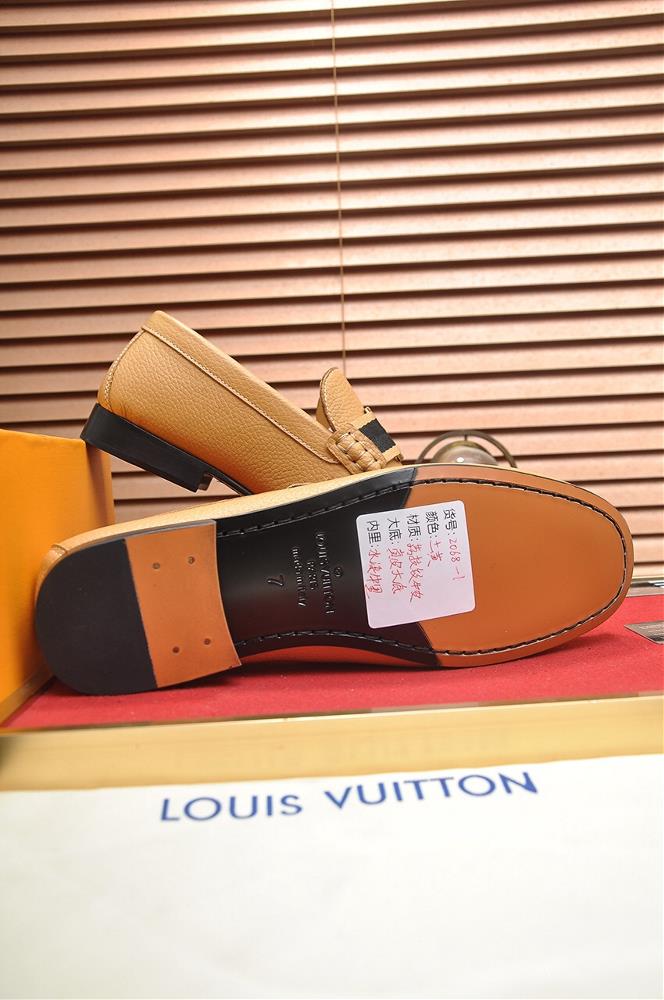 In conclusion LV shoes and business suit shoes are fashionable nonrepetitive footwear c