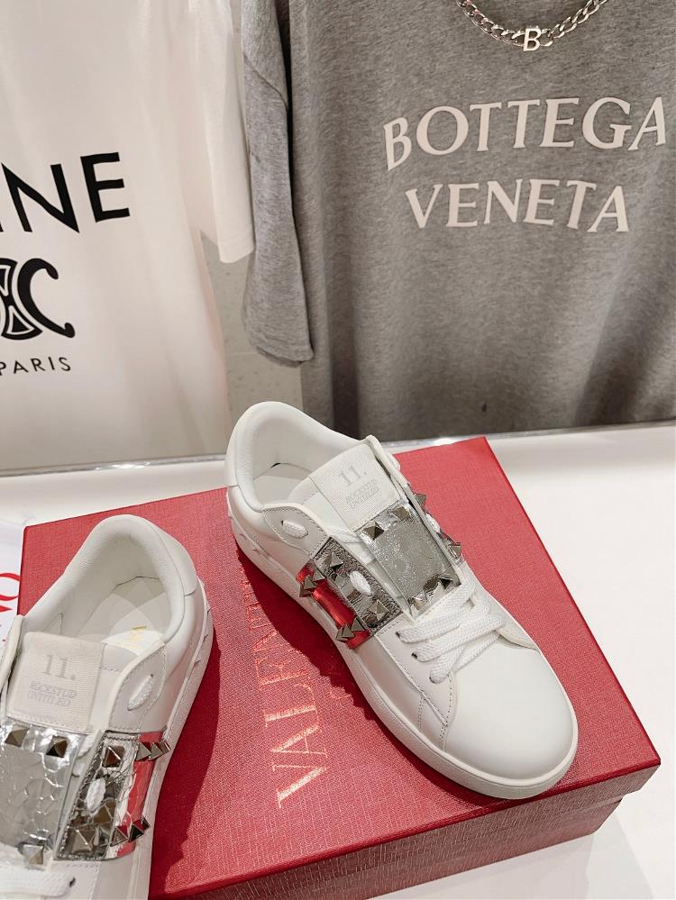 Top level version Valentino New Casual Little White Shoes Hot Diamond Valentino Water Diam