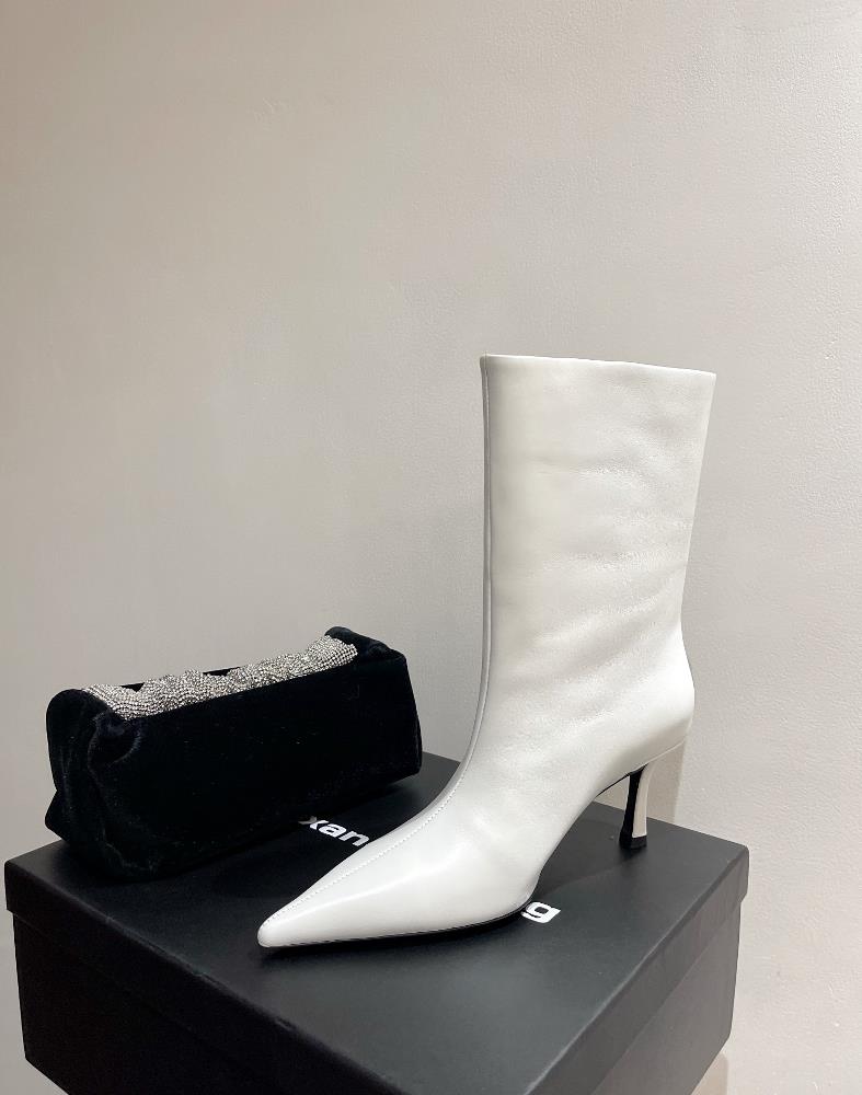 Alexander Wangs 2023 AutumnWinter New Short Boots The original toplevel replica style