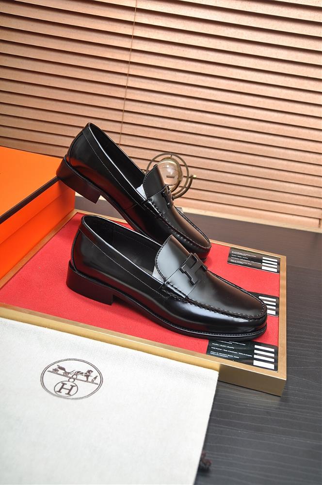 Moreover Hermes mens shoes are not just a fashion accessory they are an investment The