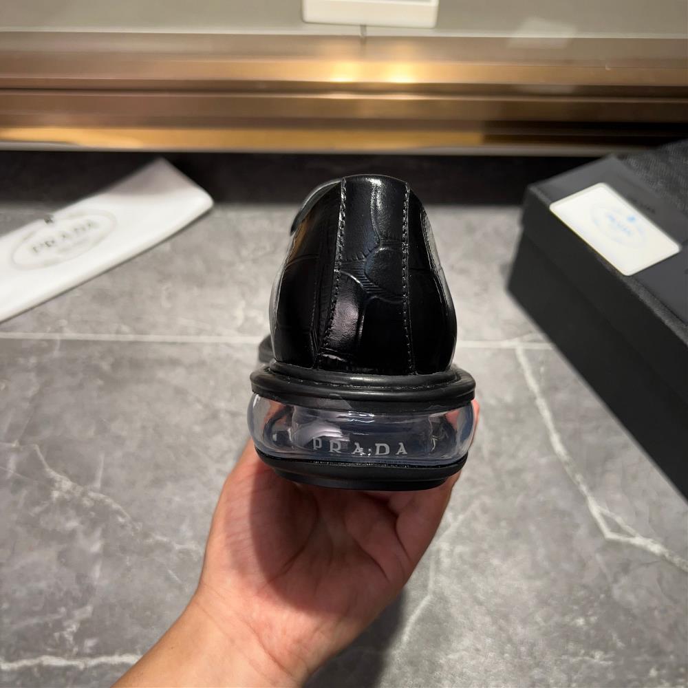 prada Chelsea Mens Shoe Super A Goods This Chelsea shoe is equipped with an air cushione