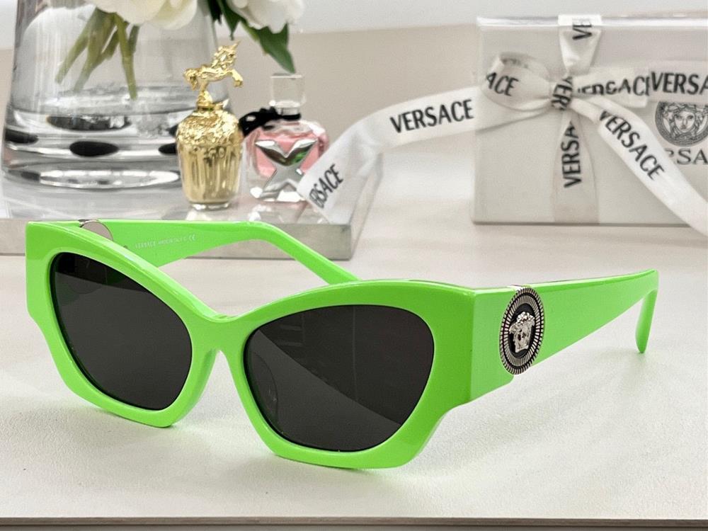 Furthermore Versace glasses are highly sought after by fashion enthusiasts and celebritie