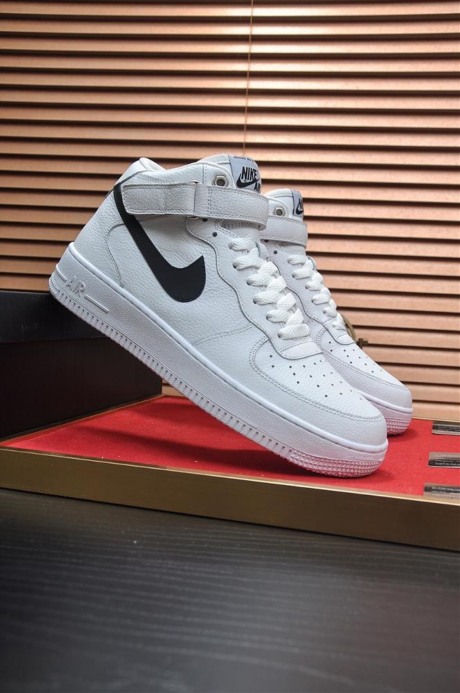 What sets the couples Air Force One in NAPPA leather apart from other sneaker styles is i