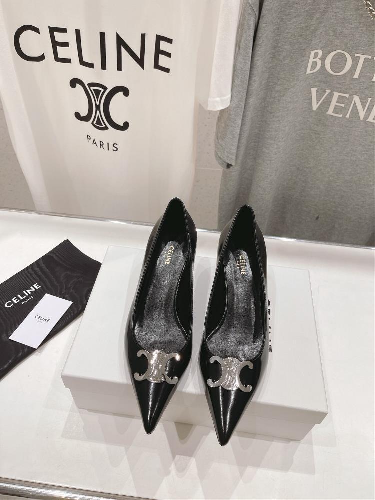 High version factory Celine 24ss Early Springs Most Beautiful Black Silver Pointed Kitten Heels High HeelsSilins iconic hardware buckle is highend