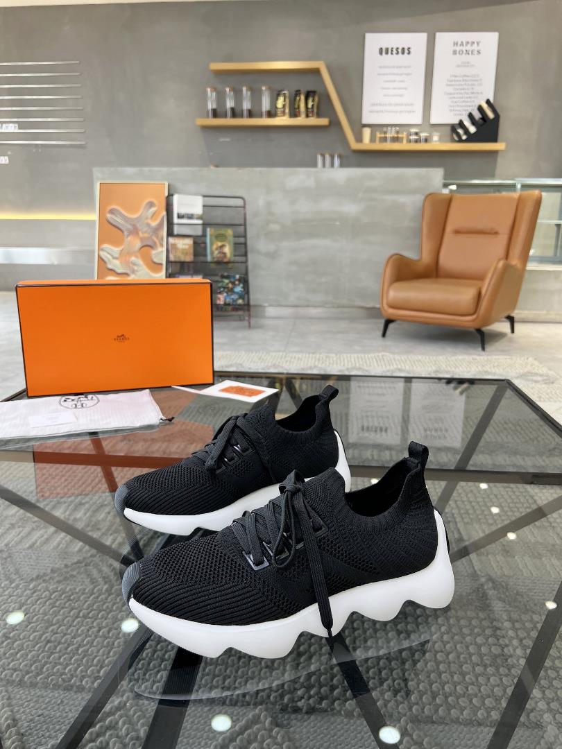 Mens God casual sports shoes has arrived and the counter synchronously sells the original factory