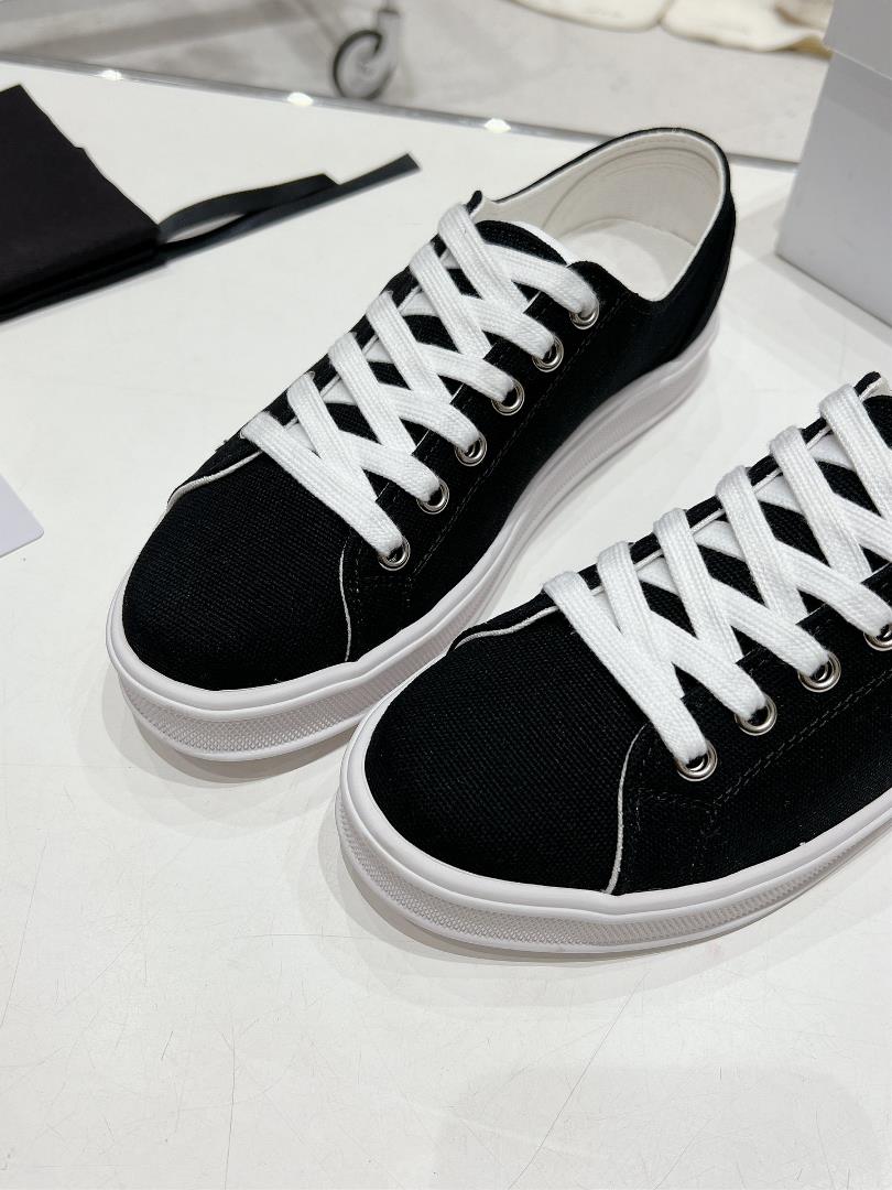 thin soled Celine 2023 new casual shoes lace up sneakers board shoes denim cloth cover a p