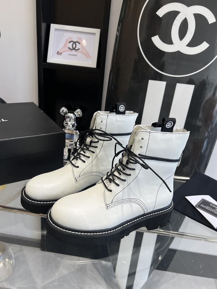 Chanel bootsshort boots