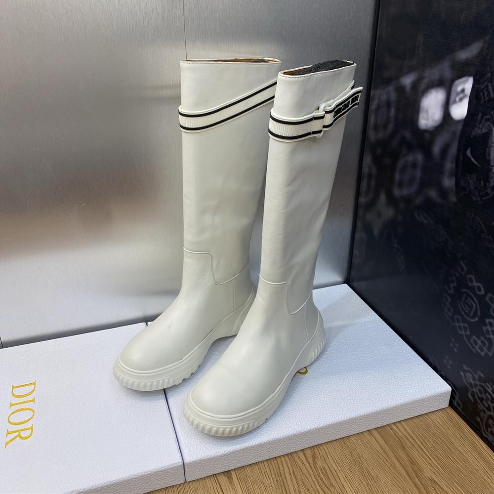 Factory price Dior CD 2023 AutumnWinter Show New High Definition Series Womens Boots Dio