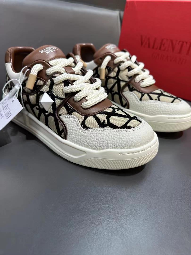 Valentino High quality original orderUpper Brand Denim Cloth Shoe Body Nailing Pure Hand W