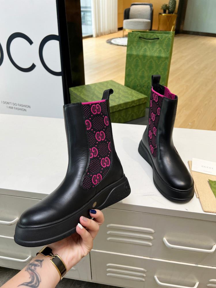 The factory price GUCCI 2023 and the new model is on the market The Gucci Martin boots c