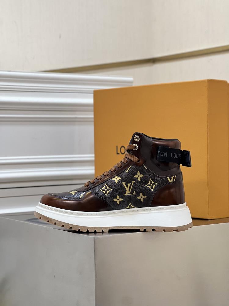 With LV Shoes high top boots youre not just purchasing a pair of shoes  youre investi