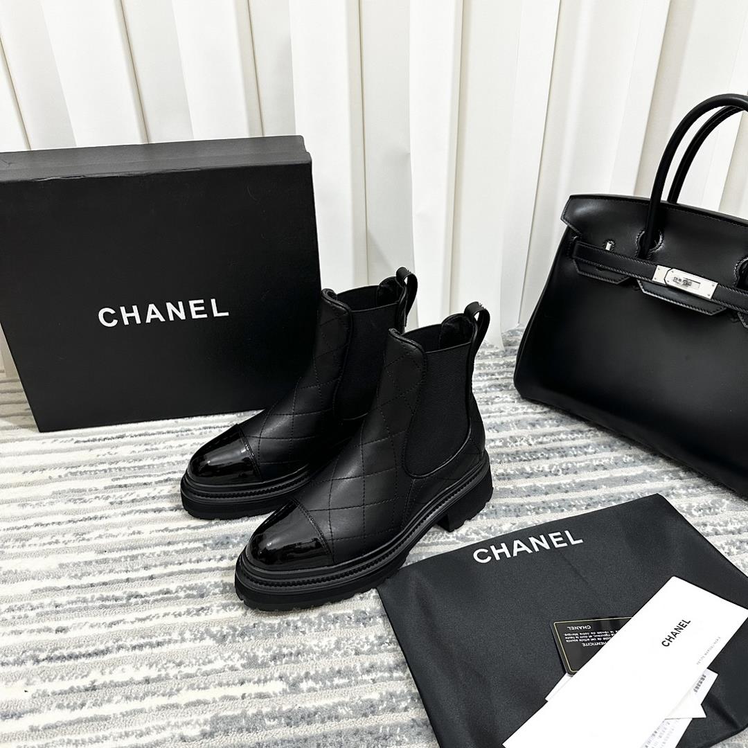 chanel fw23 new arrival 2023 AutumnWinter Lingge Chelsea Short Boot New ProductCalf leath