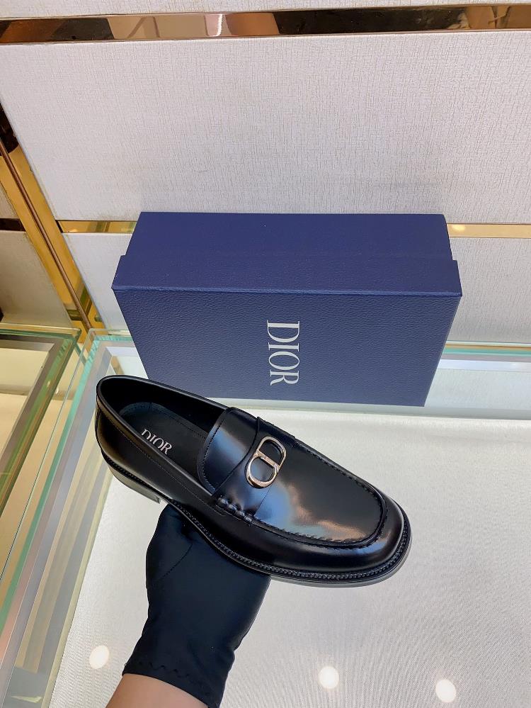 The official selling price of CD Homes new DIOR TIMELESS Lefu shoes  This Lefu shoe embo