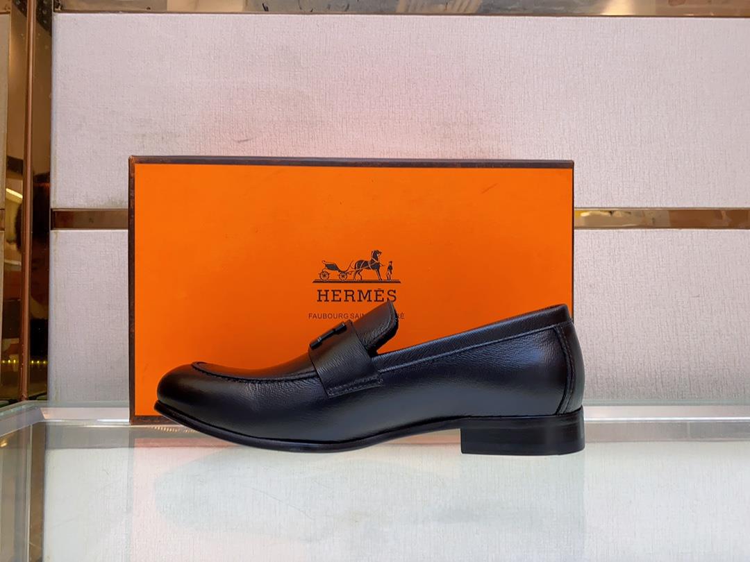 The latest Slipon shoe of Hemes Family Love Horse leather outsoleThe elegant gentleman st