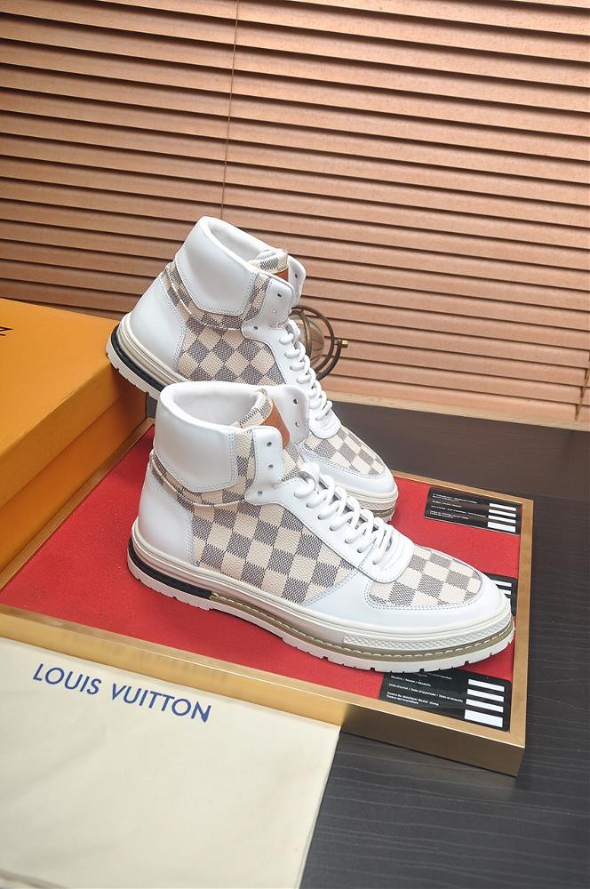 In conclusion LV shoes and short boots are more than just a fashion trend they are a way