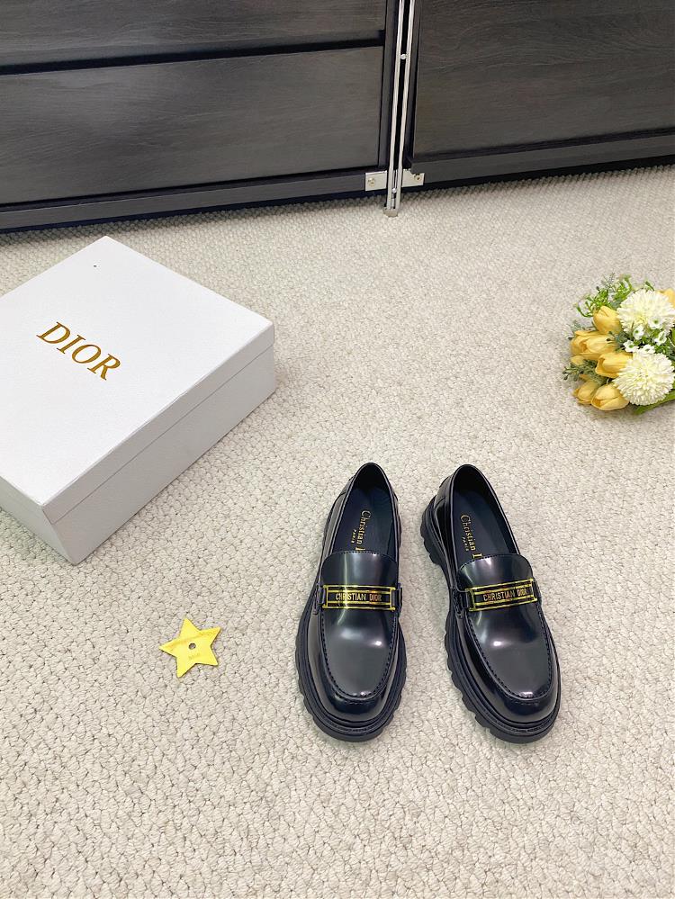 Dior fw22 mew arrayCD Home 2022 AutumnWinter Mao Lefu ShoesClassic Lefu shoes integrate