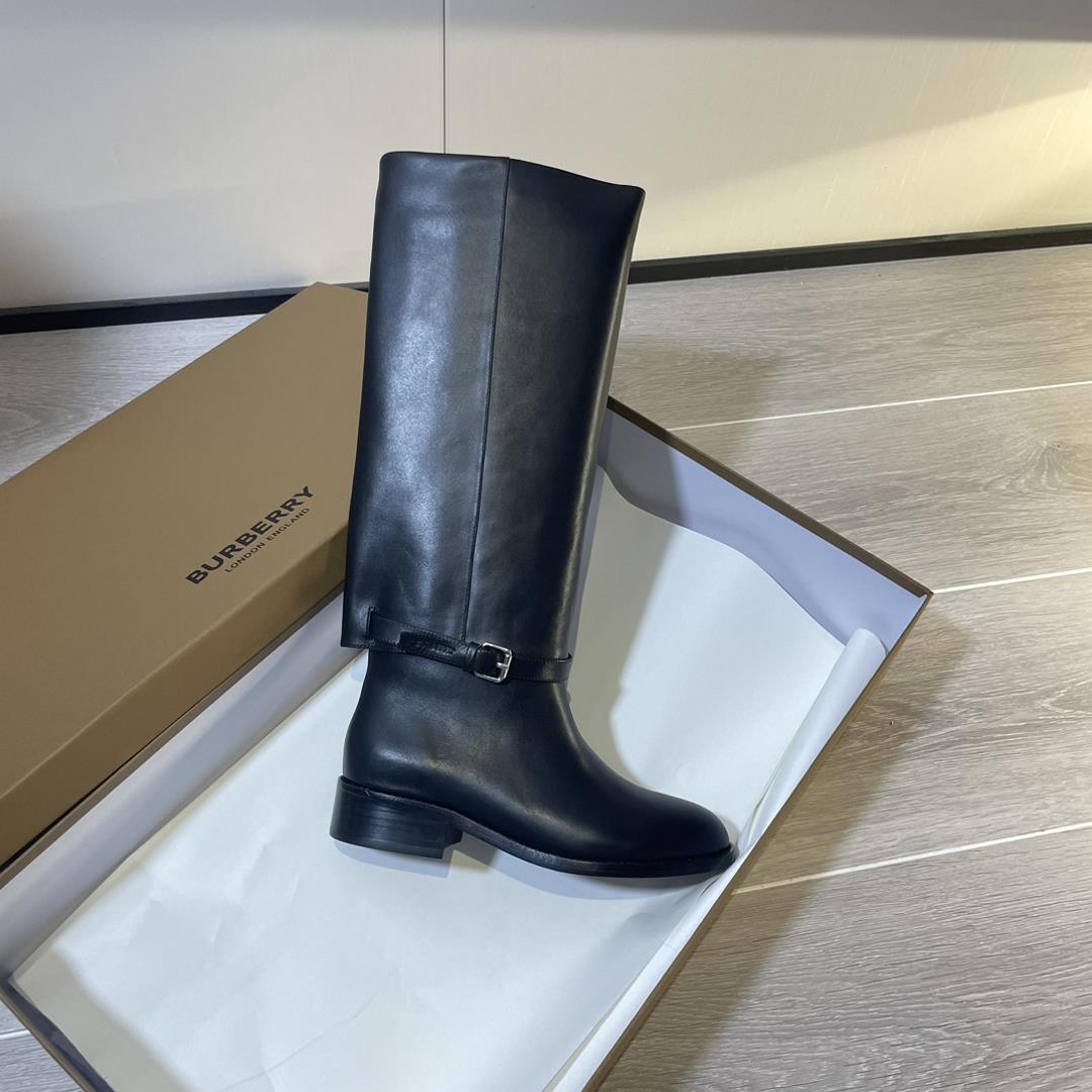 Factory direct sales Burberry 23 AutumnWinter New Super Handsome Equestrian BootsA must