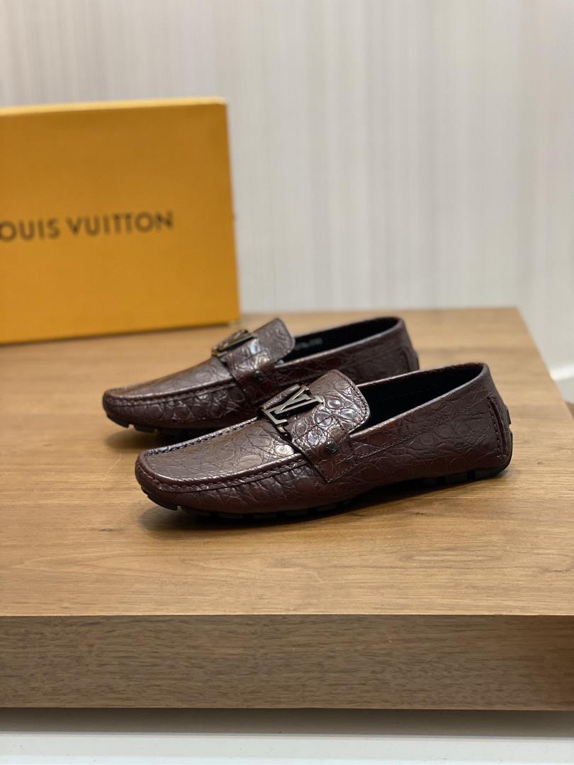 Louis Vuitton LUXEMBOURG SAMOTHRACE series of bean shoes made a remarkable debut on the s