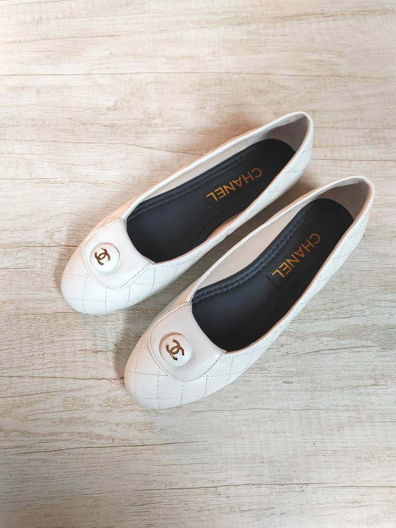 chanel 23C New Metal Button Single Shoes Ballet Flat Shoes Classic in the original 11 repl