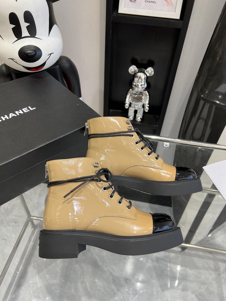 purchasing level 23ss Chanel new autumn and winter short boots high version shipped with heavy industry to create fashionable styles Little Red Boo