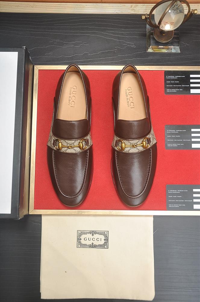 When it comes to mens shoes there is nothing quite like a pair of Gucci shoes made from