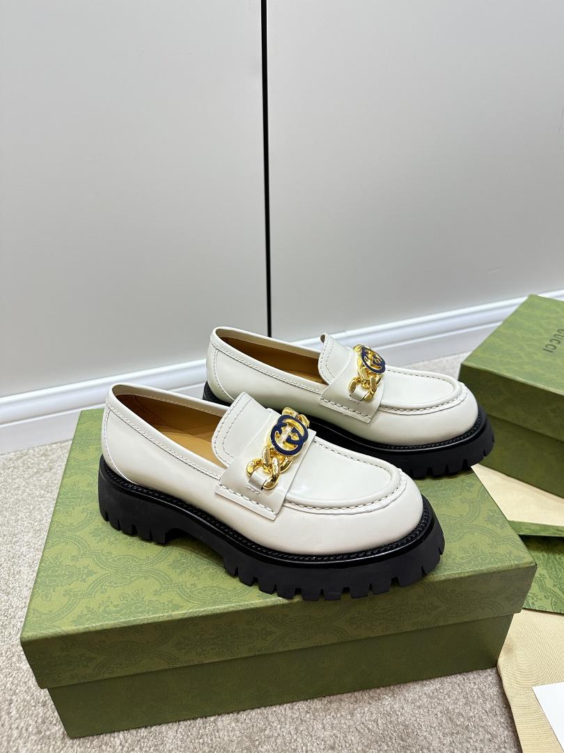 Gucci New Slipon shoeThe highend version recommends the most beautiful single shoe that instan