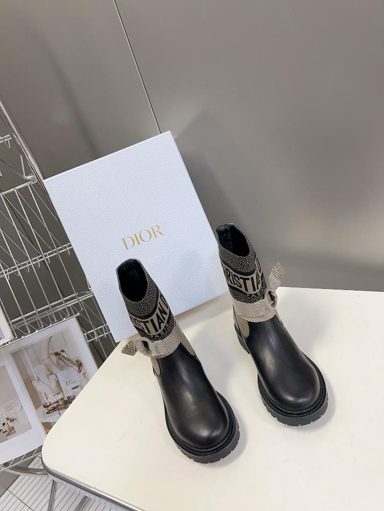 Dior Classic Autumn and Winter Knight Boots featuring a variety of celebrity internet cel