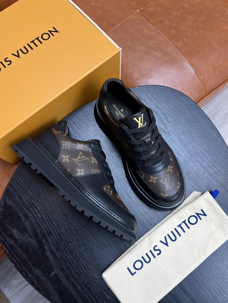 The Louis Vuitton official website is the same model and the original quality combines sports shoes with formal leather shoe elements Imported calf