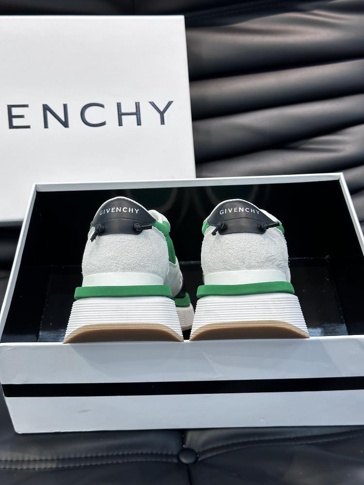 The givenchy brand new givenchy mens thick sole elevated casual sports shoe features a hi