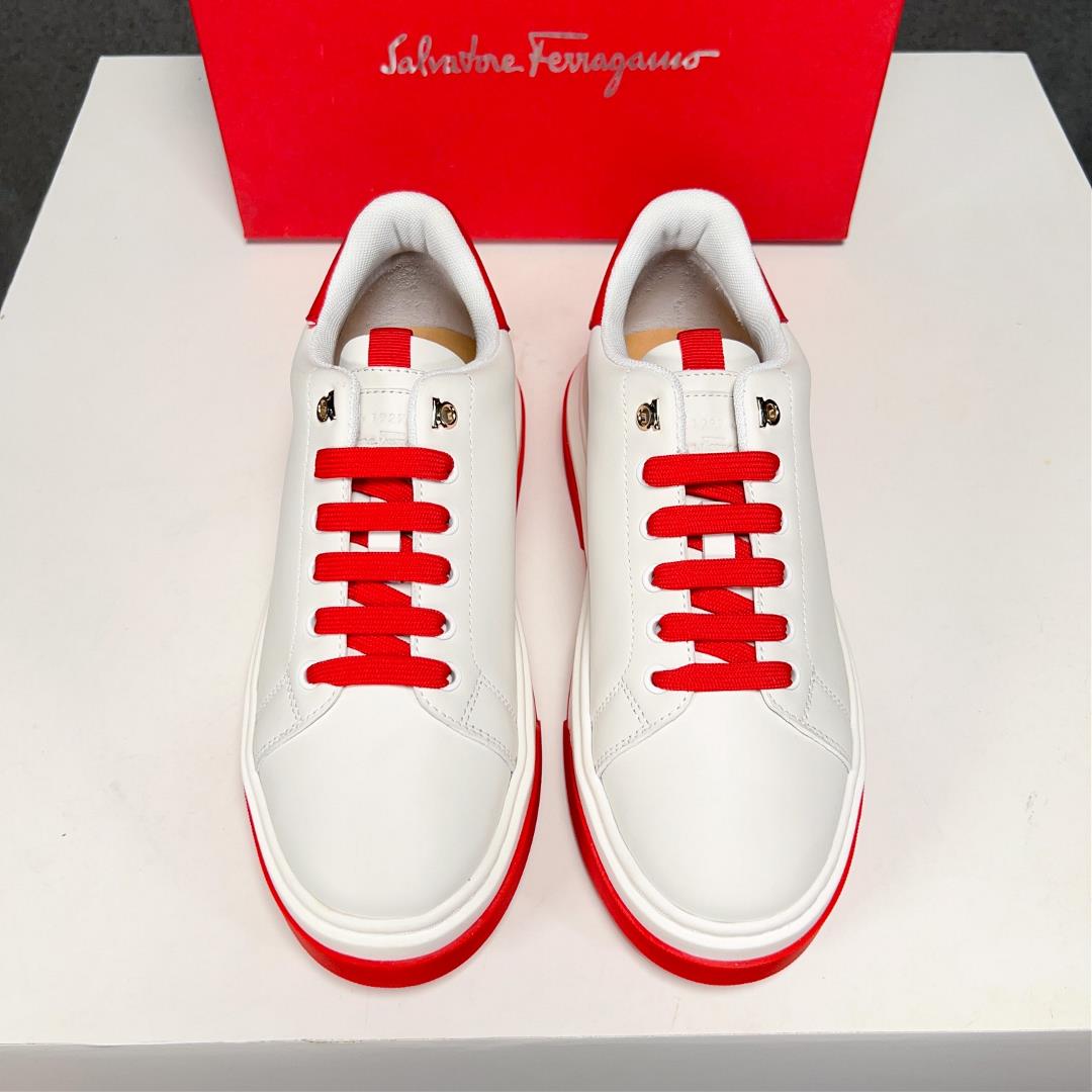 salvatore Ferragamo SpA 2023 mens new casual sneakers are fashionable sporty charmin