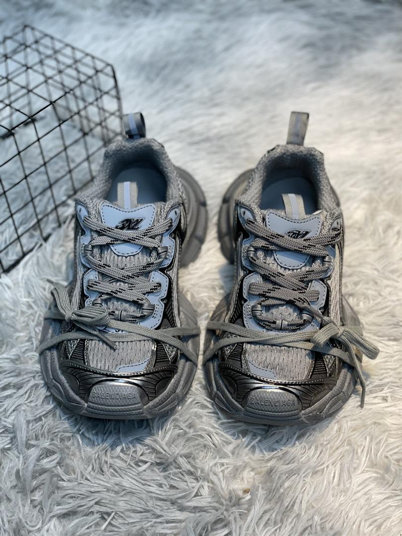 High version Balenciaga Balenciaga Balenciaga sneakers Grey BlueFrench highend luxury bra